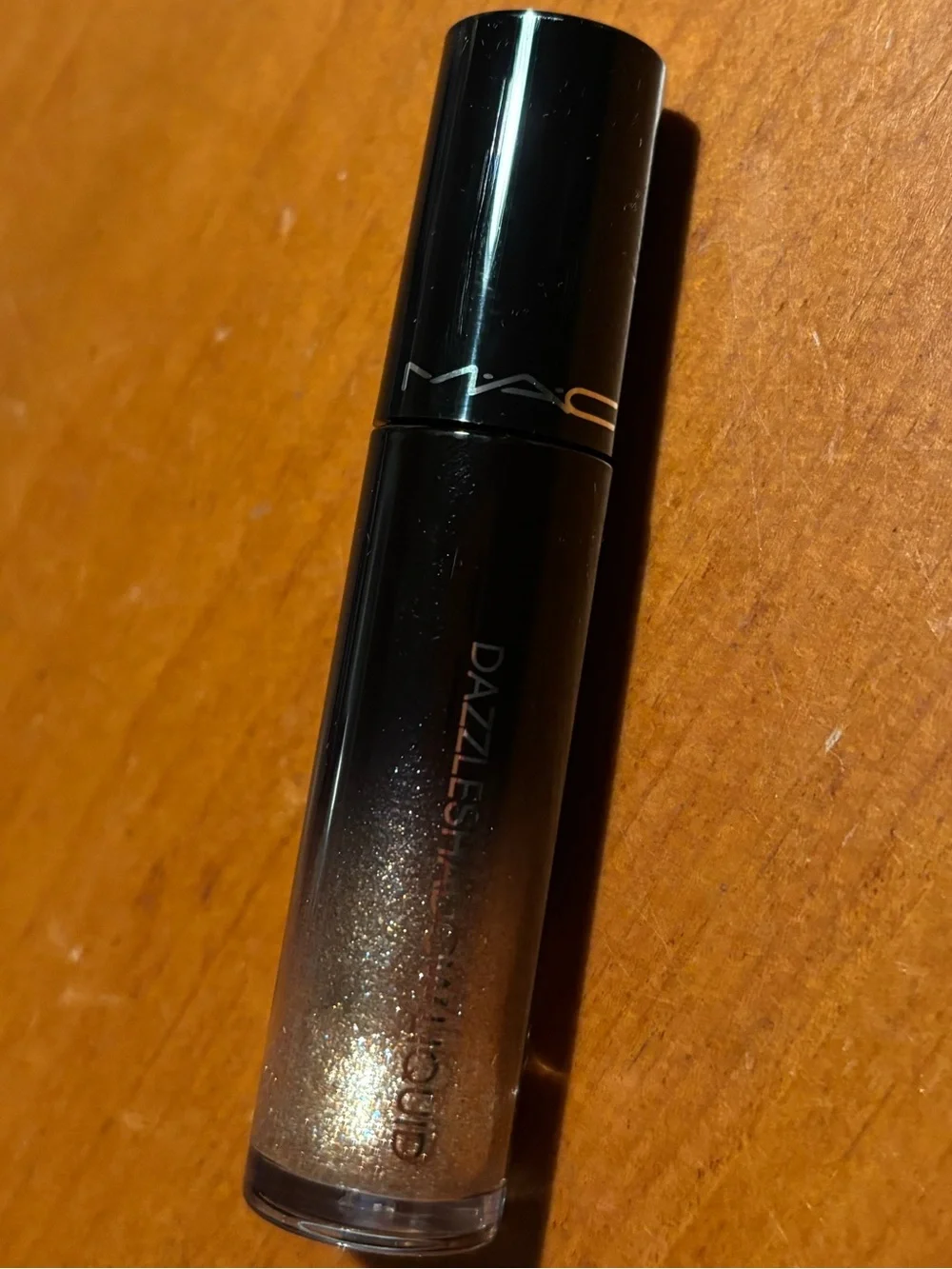 MAC Dazzleshadow Liquid Eyeshadow
